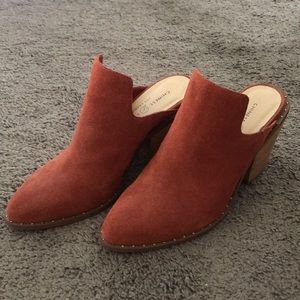 Chinese Laundry Heeled Mules